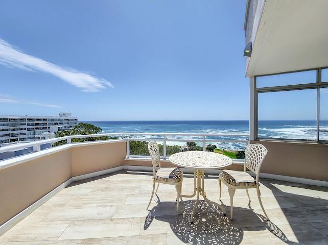 2 Bedroom Property for Sale in Sea Point Western Cape